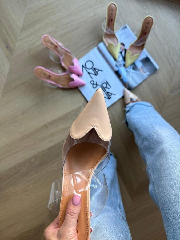 Szpilki Heart beżowe 