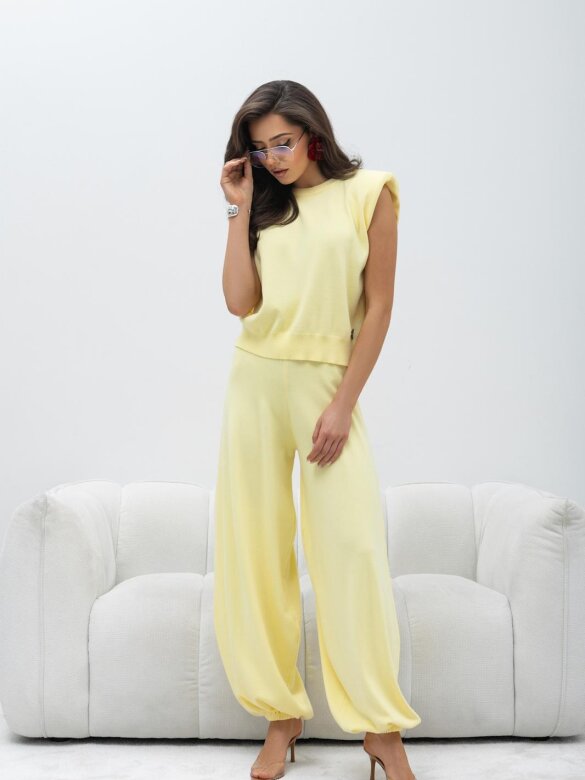 Bluzka Romania sweterkowa butter yellow