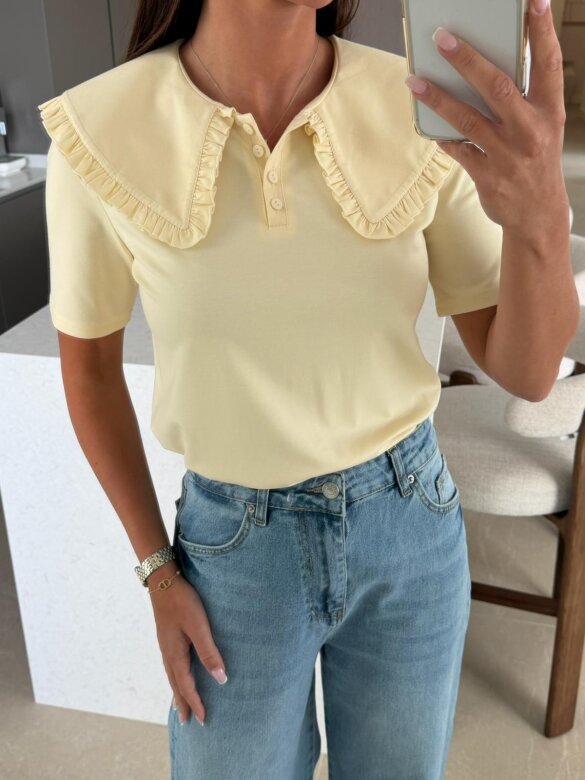 T-shirt Aviro with viscose butter yellow
