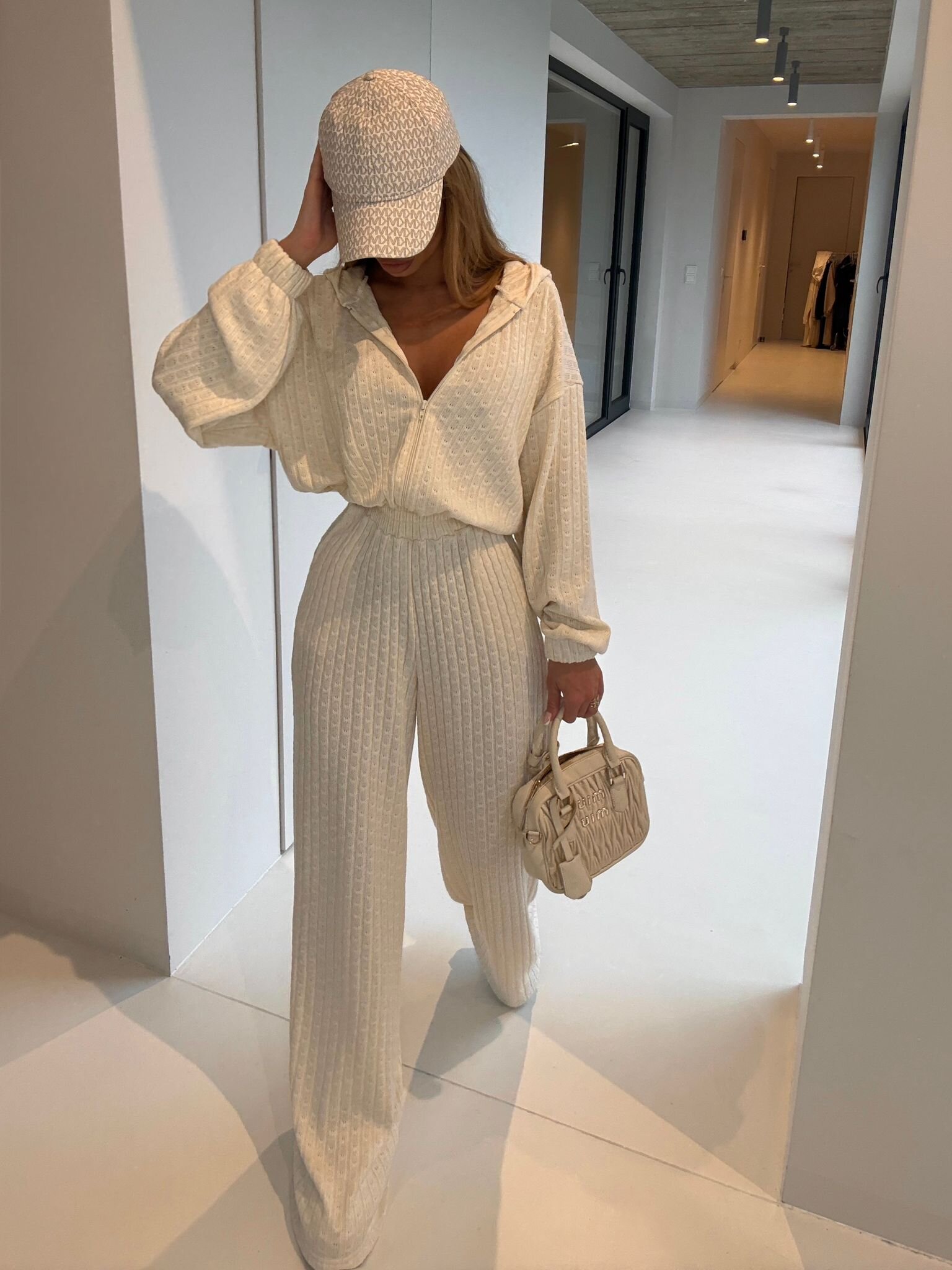 Kombinezon Adelis ecru 