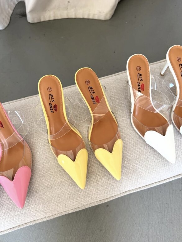 Szpilki Heart butter yellow 