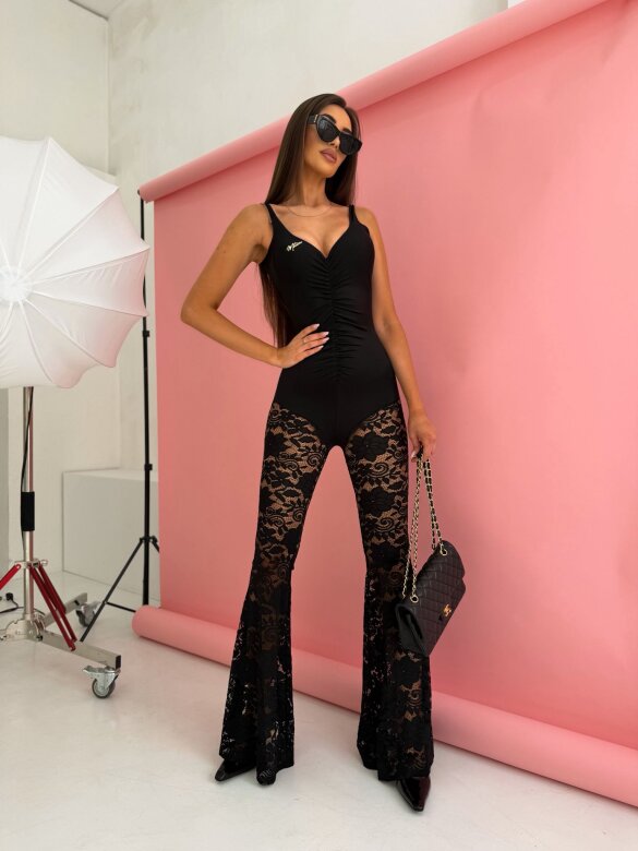 Kombinezon Aureline z koronką czarny 