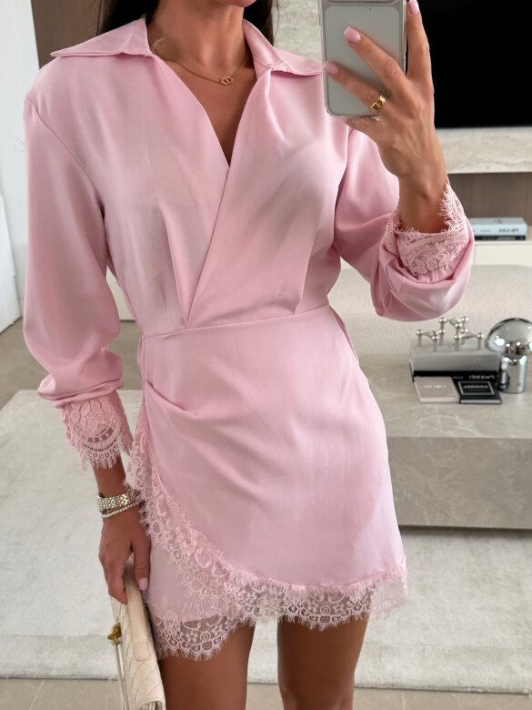 Sukienka Tutti pudrowa