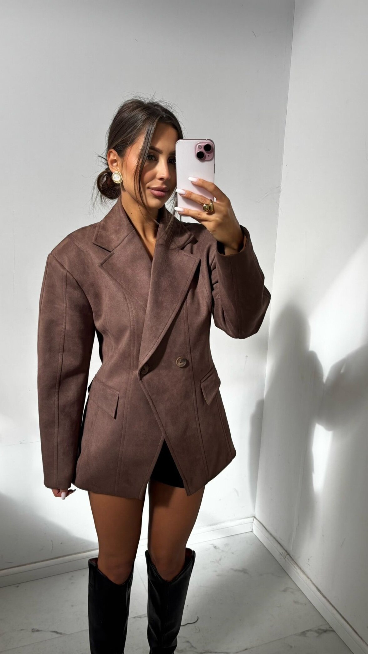 Marynarka Arliss taliowana czekoladowa 